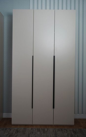 Шкаф 1200 мм Пальма, Сатин (ДСВ) в Дегтярске - degtyarsk.mebel-e96.ru